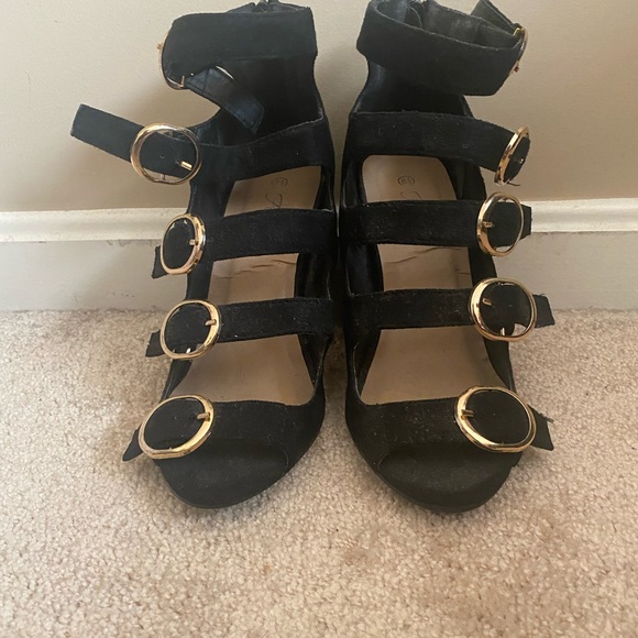 Gold Belted Heels - Picture 2 of 5